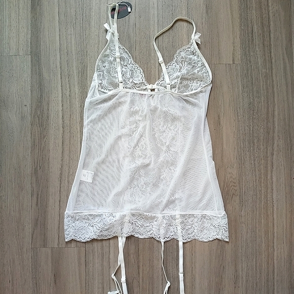 Avid Love Intimate Sleepwear with Lace, Bows, & Garters Sz XL NWT - Picture 2 of 6